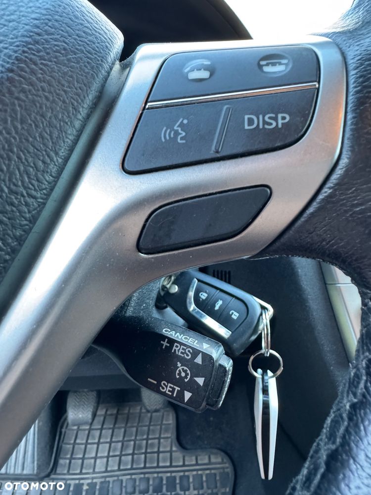 Toyota Avensis 2.0 D-4D - 20