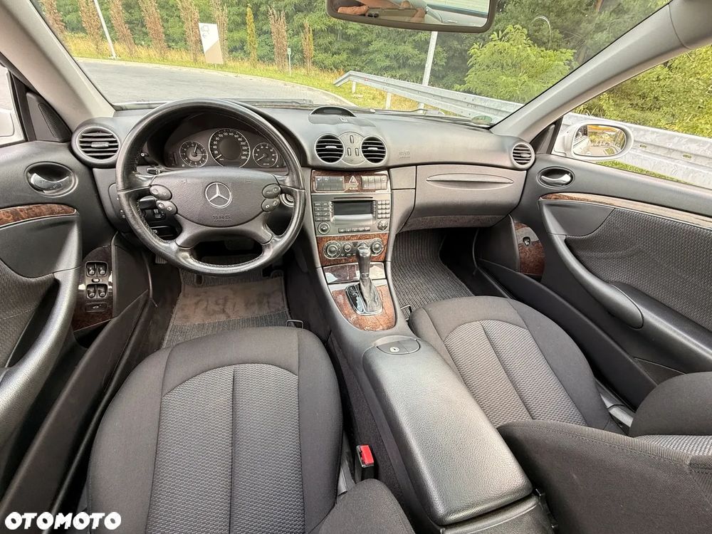 Mercedes-Benz CLK - 17