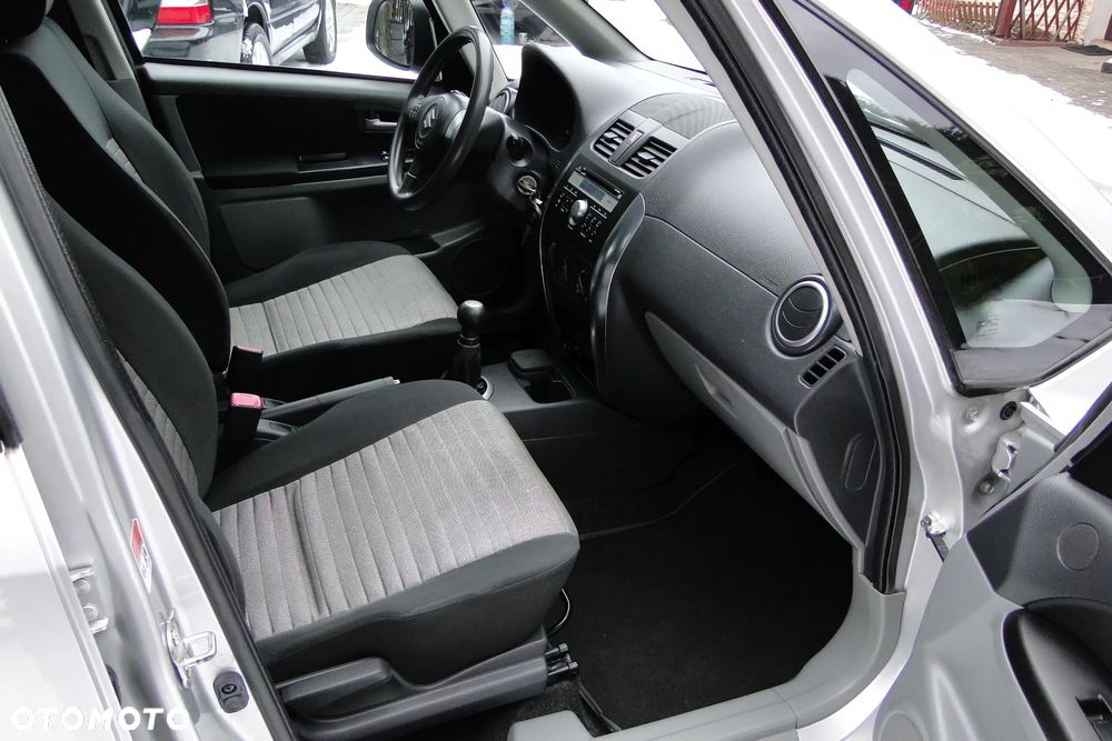 Suzuki SX4 - 15