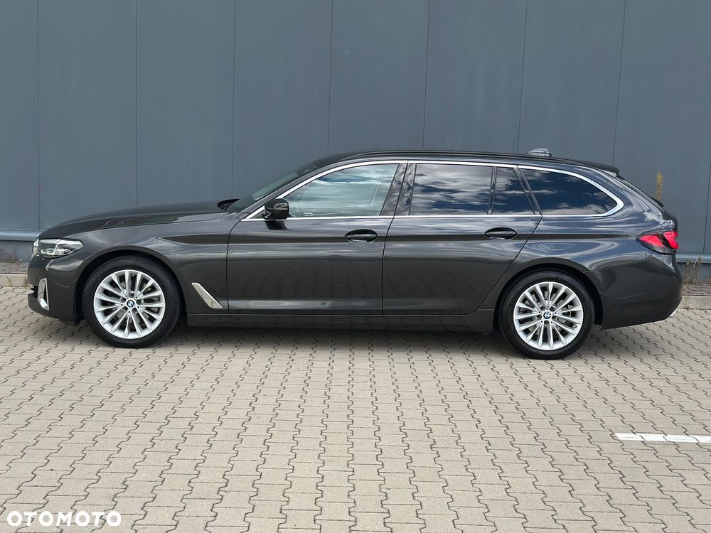 BMW Seria 5 520i mHEV Luxury Line - 4