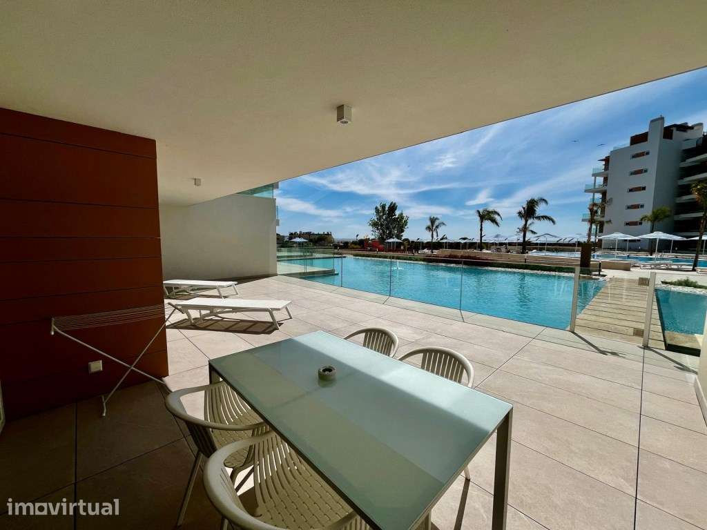 Apartamento com 2 Quartos Exclusivo - Frente Mar em Vilamoura, Algarve - Grande imagem: 2/20