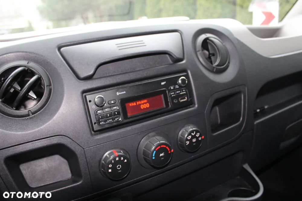Renault Master - 10