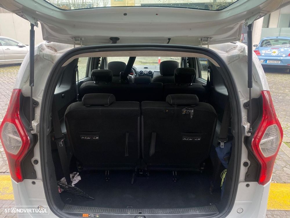 Dacia Lodgy 1.5 Blue dCi Comfort 7L - 27
