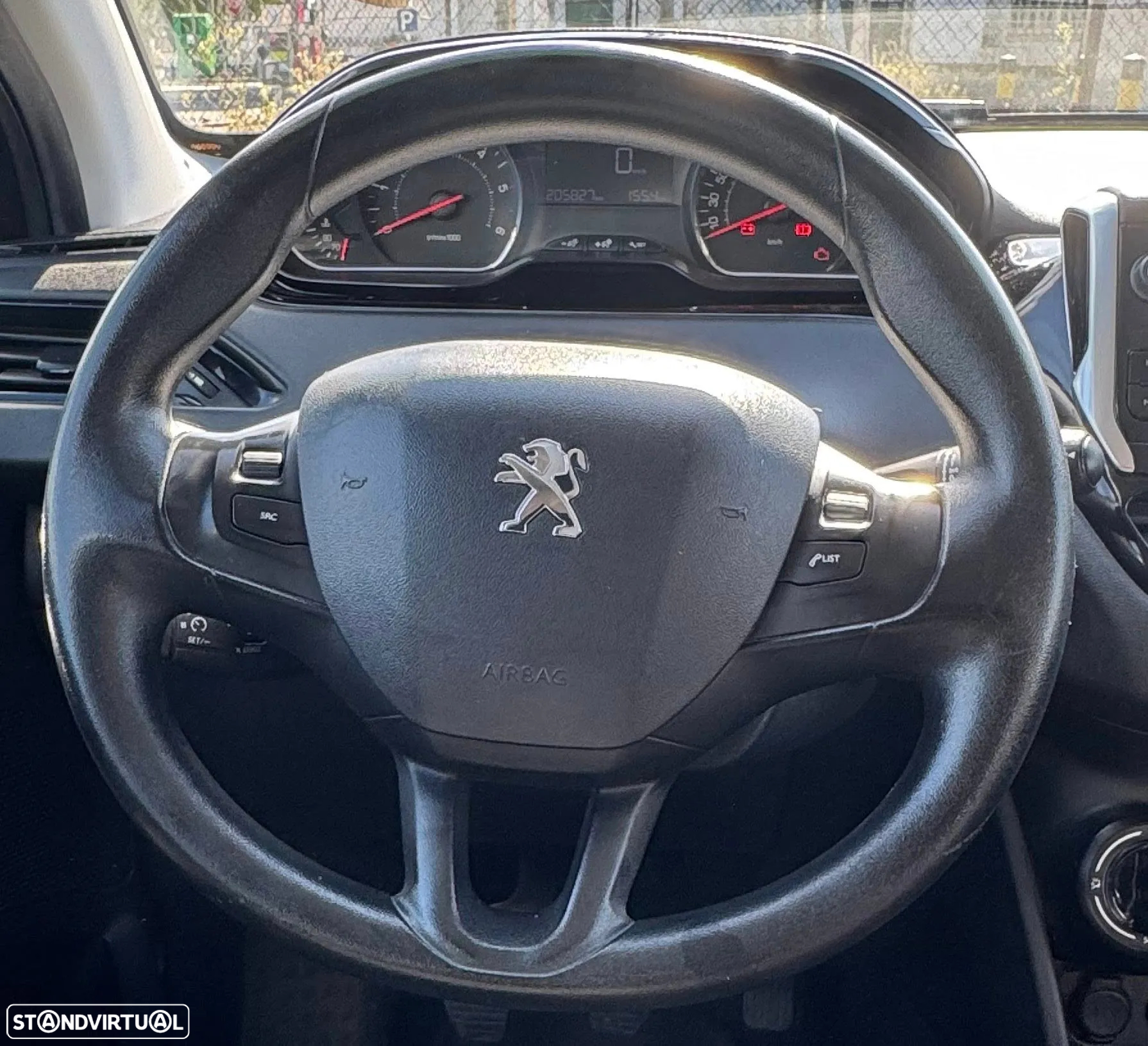 Peugeot 208 1.4 HDi Allure - 14