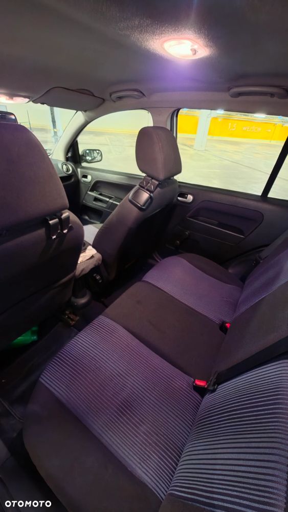 Ford Fusion 1.4 Trend - 16