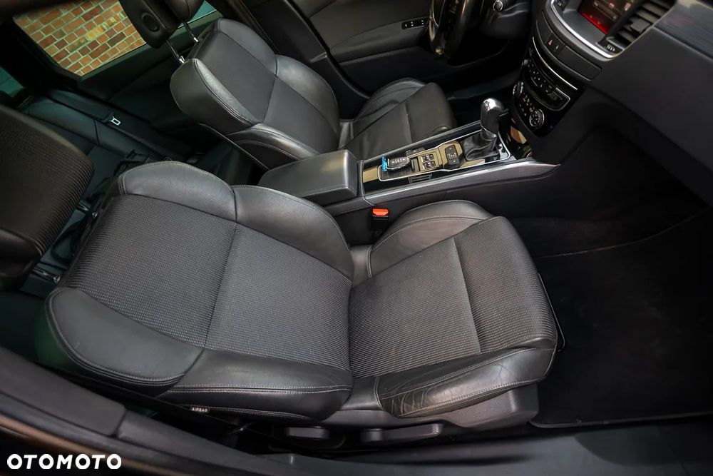 Peugeot 508 BlueHDi 180 EAT6 Stop&Start GT - 18