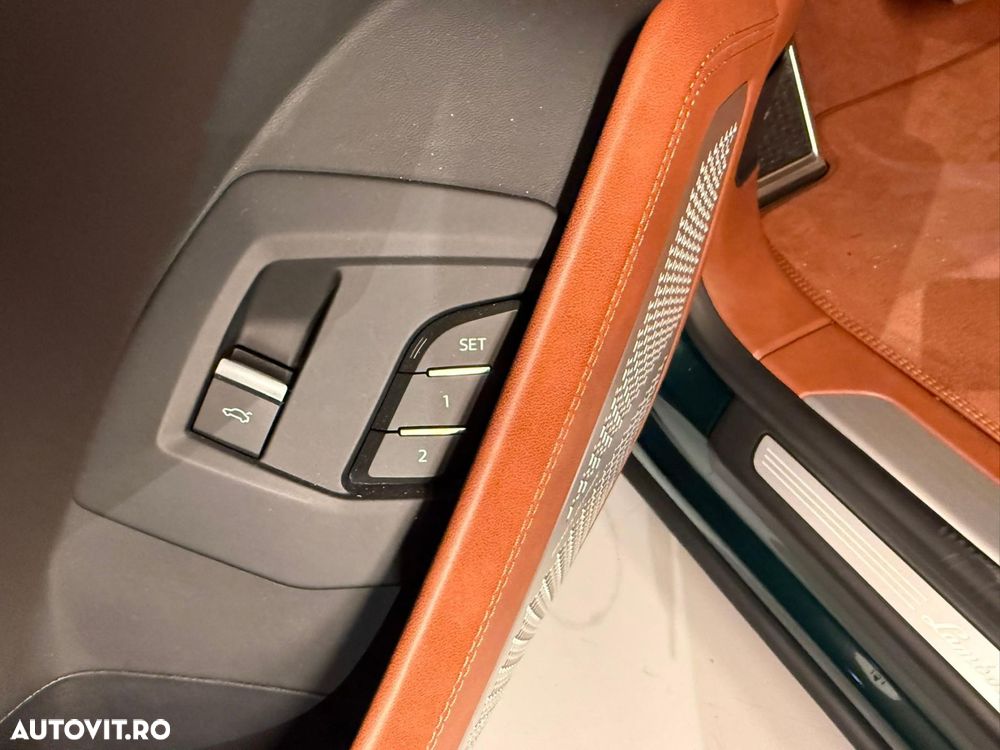 Lamborghini URUS - 17