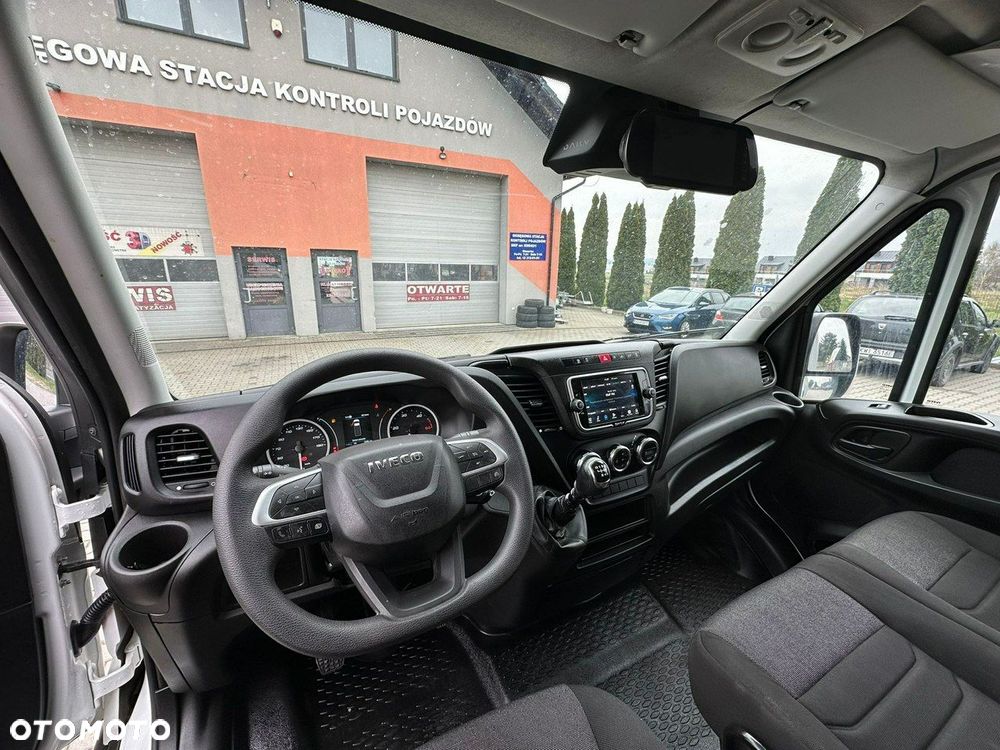 Iveco Daily 35C16 V - 16