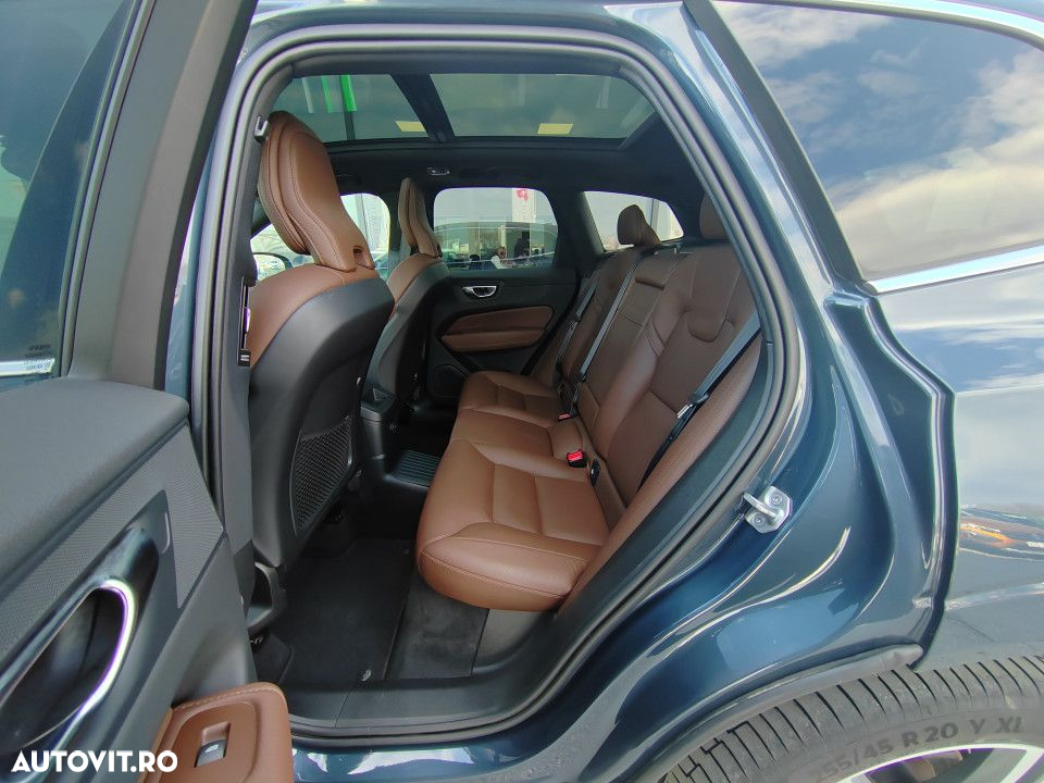 Volvo XC 60 T8 Twin Engine AWD Inscription - 13