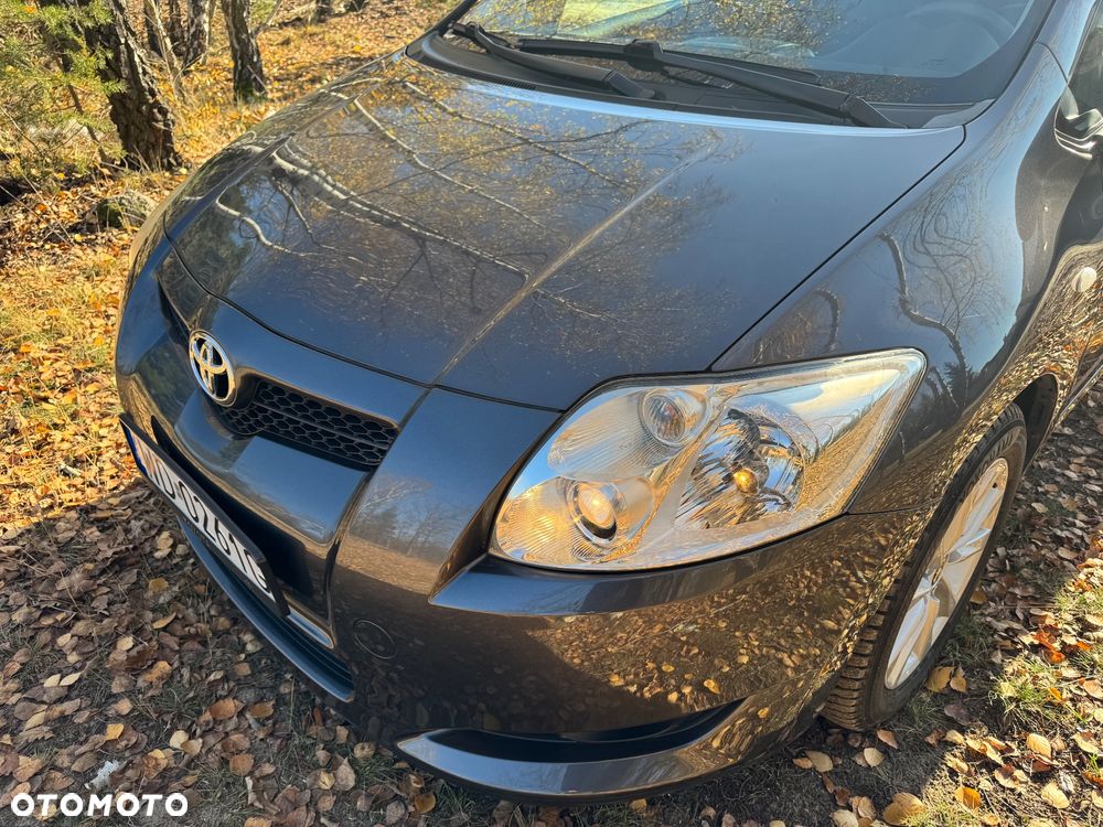 Toyota Auris - 10