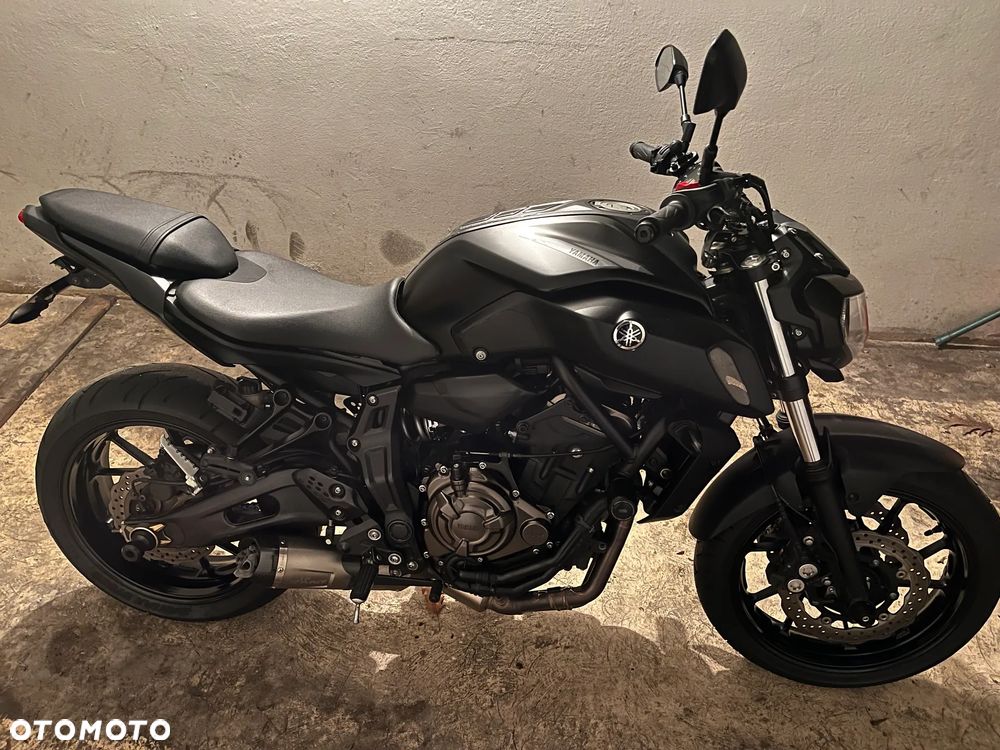 Yamaha MT - 5