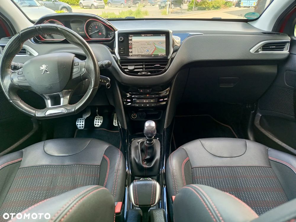 Peugeot 2008 PureTech 130 GPF Stop&Start Allure - 11
