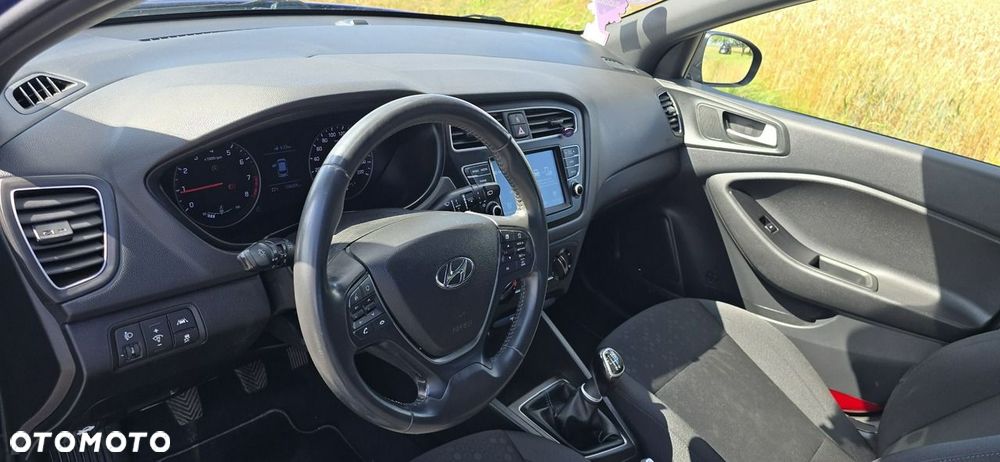 Hyundai i20 - 15