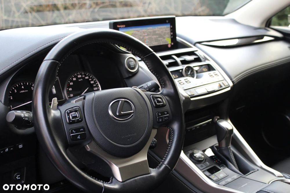 Lexus NX 300 Comfort AWD - 10