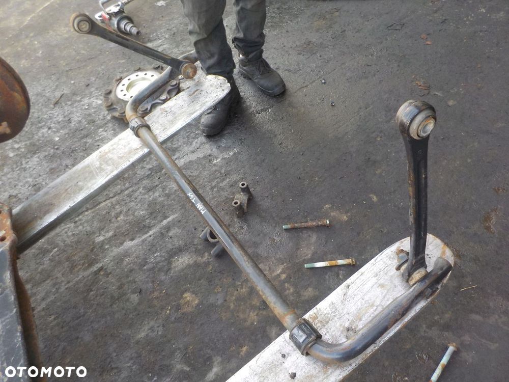 MAN TGA TGX STABILIZATOR - 1