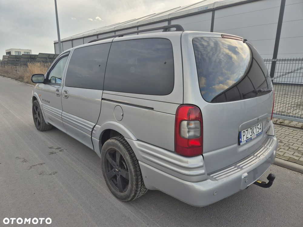 Chevrolet Trans Sport 2001 photo 4
