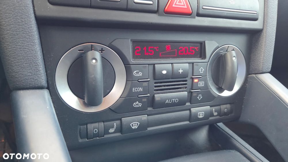 Audi A3 Sportback 1.9 TDIe DPF - 17