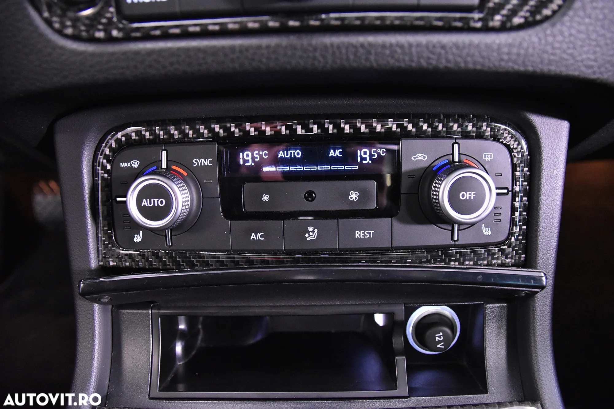 Volkswagen Touareg - 18