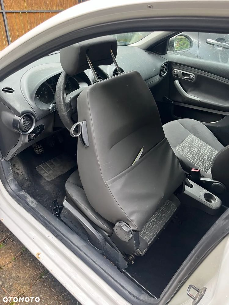 Seat Ibiza SC 1.4 16V Entry - 14