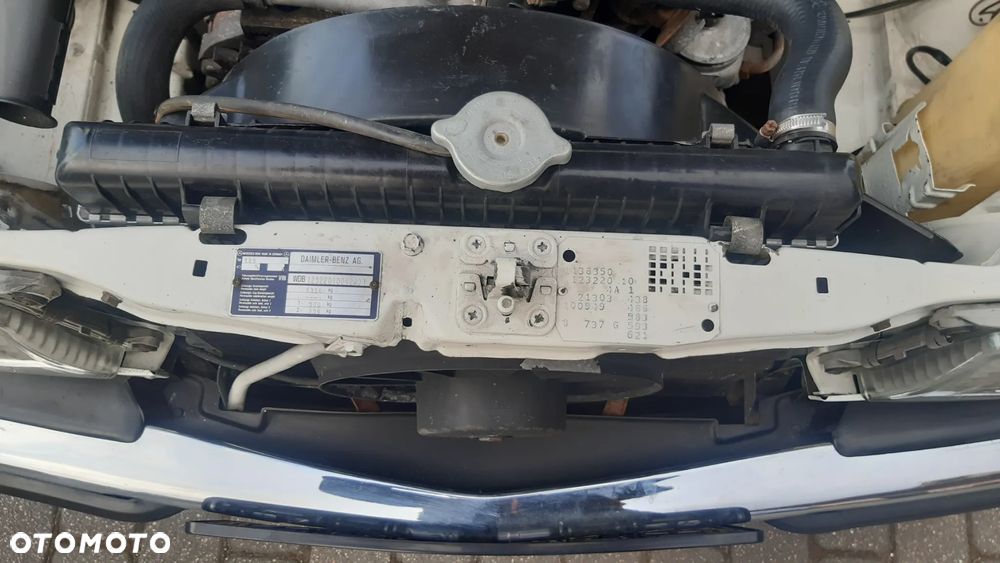 Mercedes-Benz W123 - 17