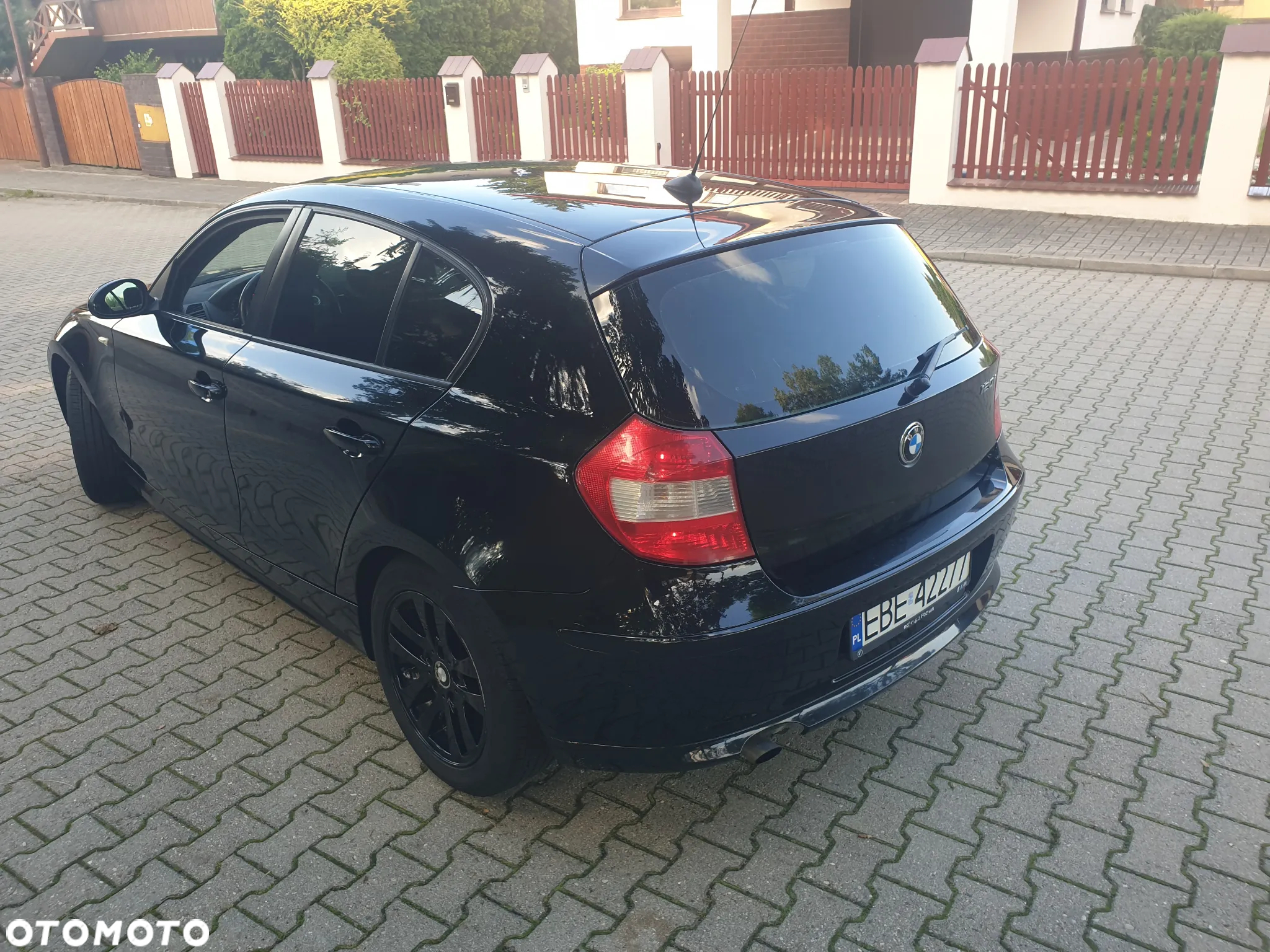 BMW Seria 1 120i - 4