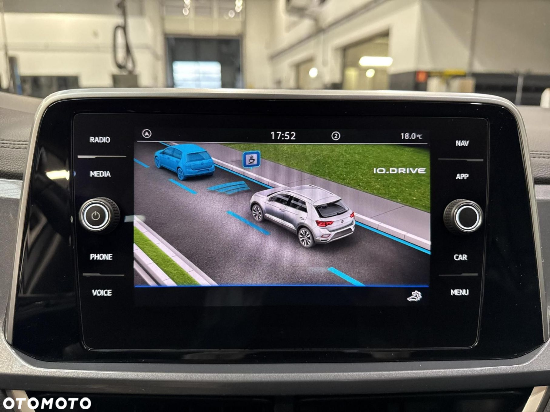 Volkswagen T-Roc 1.5 TSI Style DSG - 18