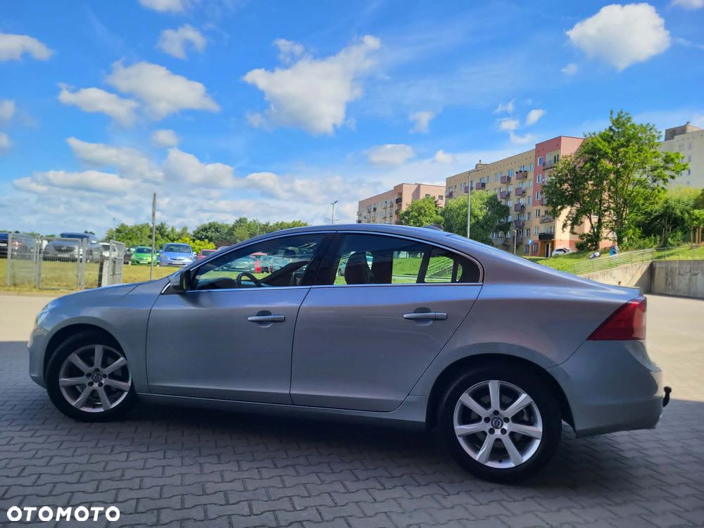 Volvo S60 D4 Momentum - 20