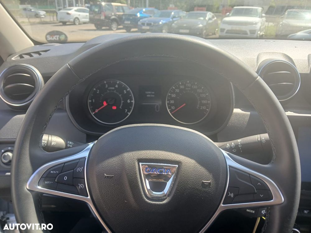 Dacia Duster 1.5 Blue dCi 4WD Comfort - 10