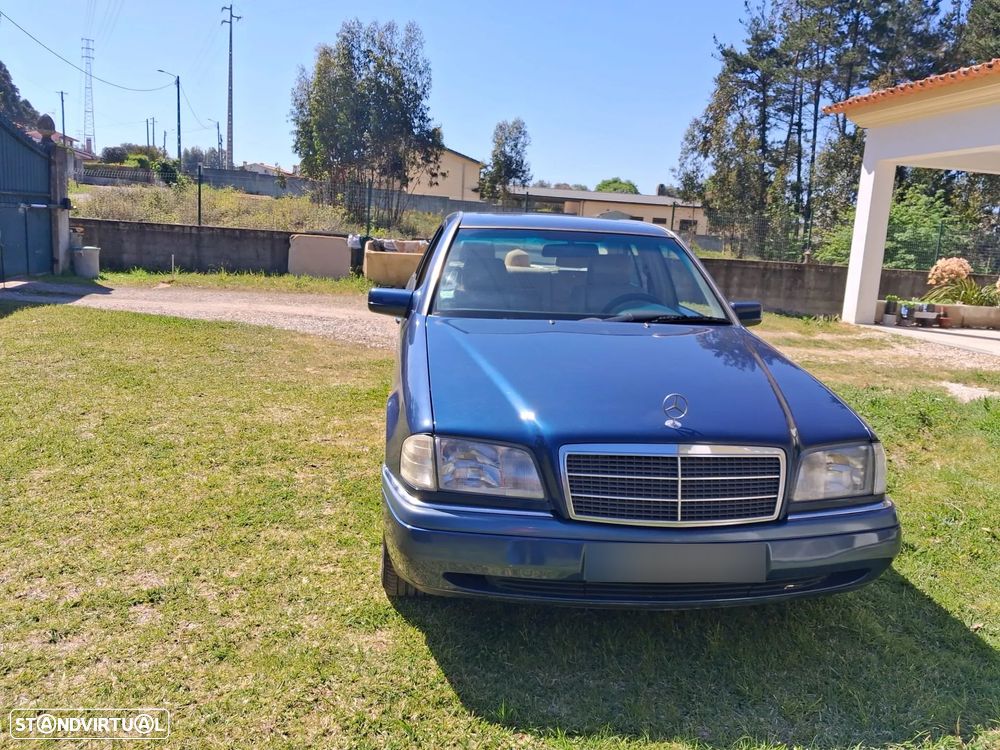 Mercedes-Benz C 180 Elegance - 1