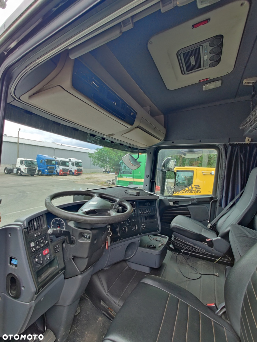 SCANIA R 420 KABINA HIGHLINE komplet - 9