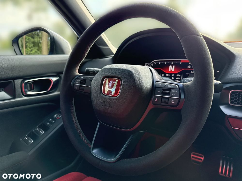 Honda Civic 2.0 T Type R - 24