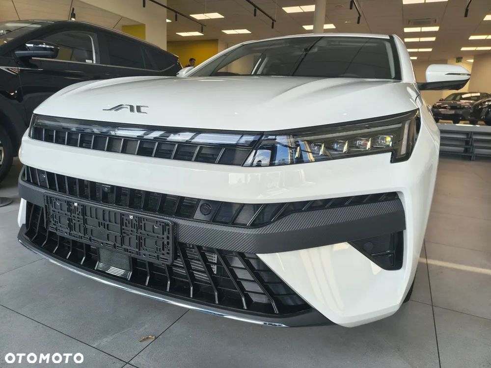 JAC J7 Plus CVT - 22