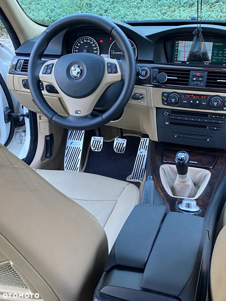 BMW Seria 3 - 16