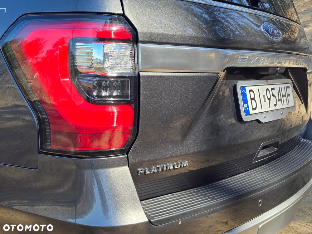 Ford Expedition - 36