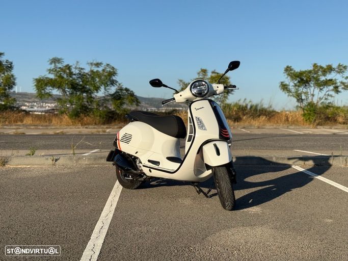 Vespa GTS Super GTS 300 Super - 11