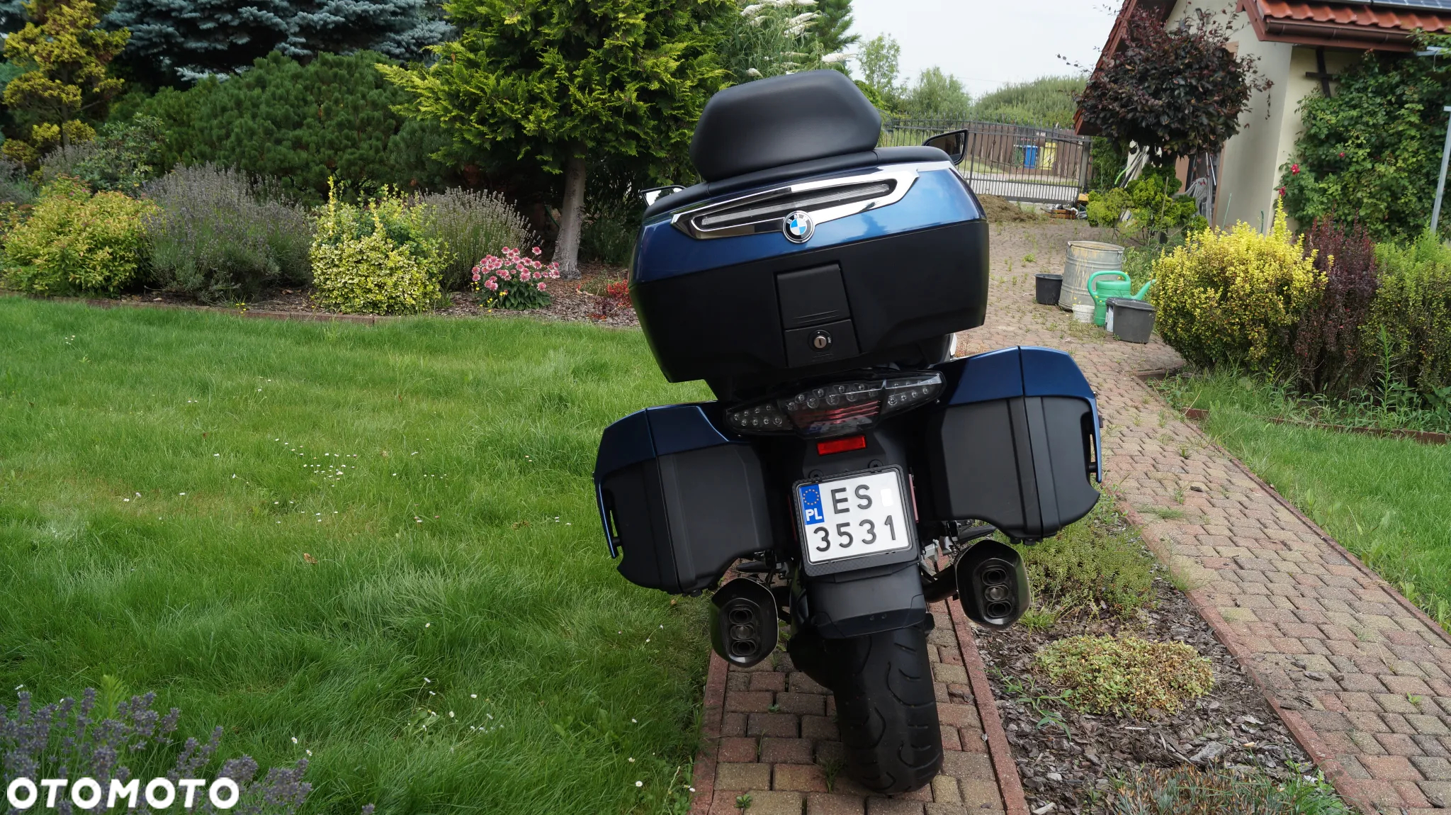 BMW K - 27