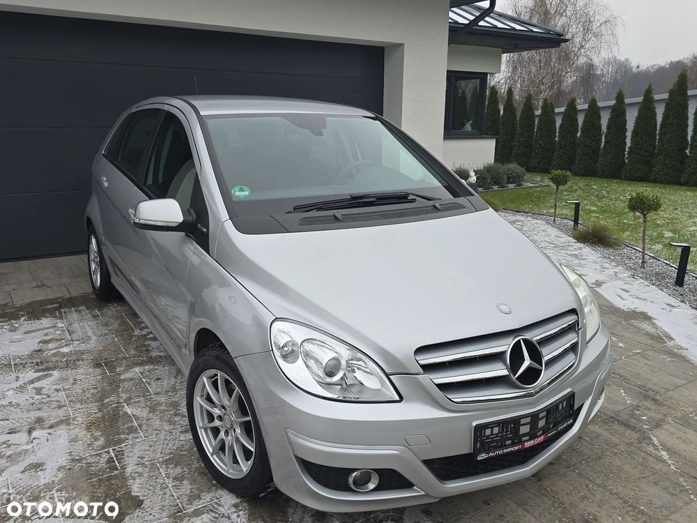 Mercedes-Benz Klasa B 180 BlueEFFICIENCY SPORT EDITION - 1