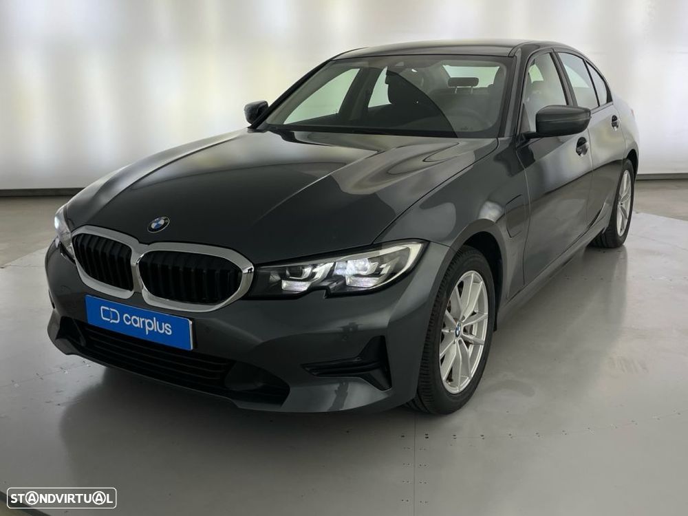 BMW 330 e Auto - 22