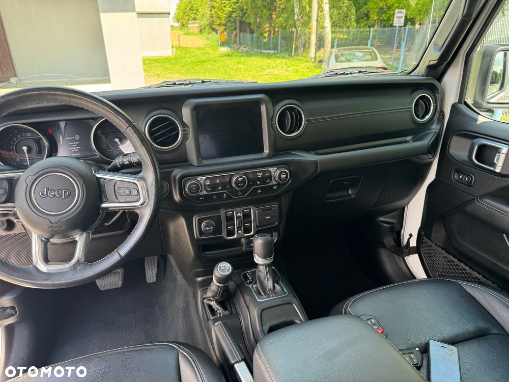 Jeep Wrangler Unlimited 2.0 Turbo PHEV 4xe Sahara - 25