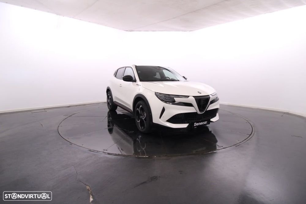 Alfa Romeo Junior 1.2 Speciale eDCT6 - 12