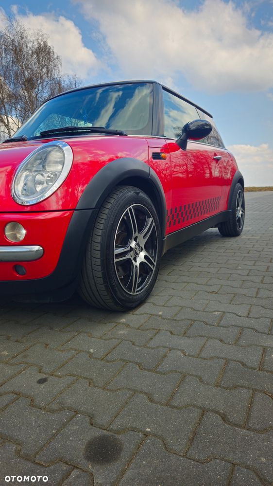MINI ONE - 4