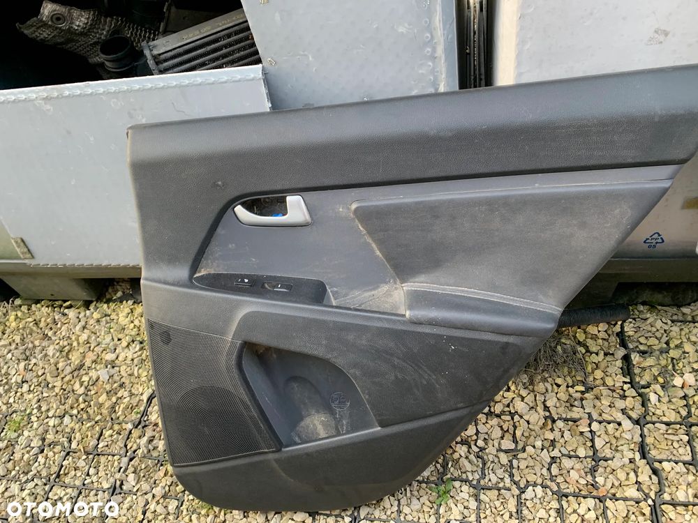 PLASTIK MIX POJAZDU: KIA SPORTAGE III - 14