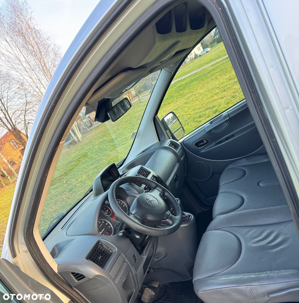 Citroën Jumpy - 12