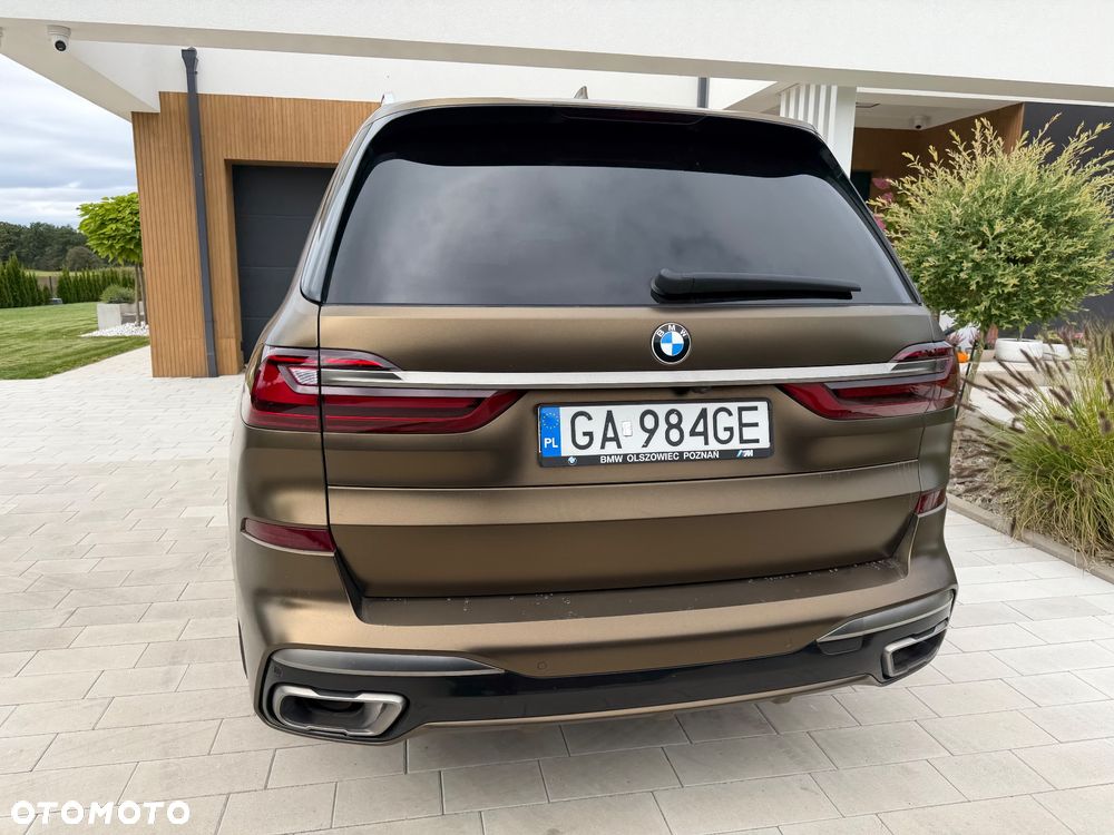 BMW X7 - 11