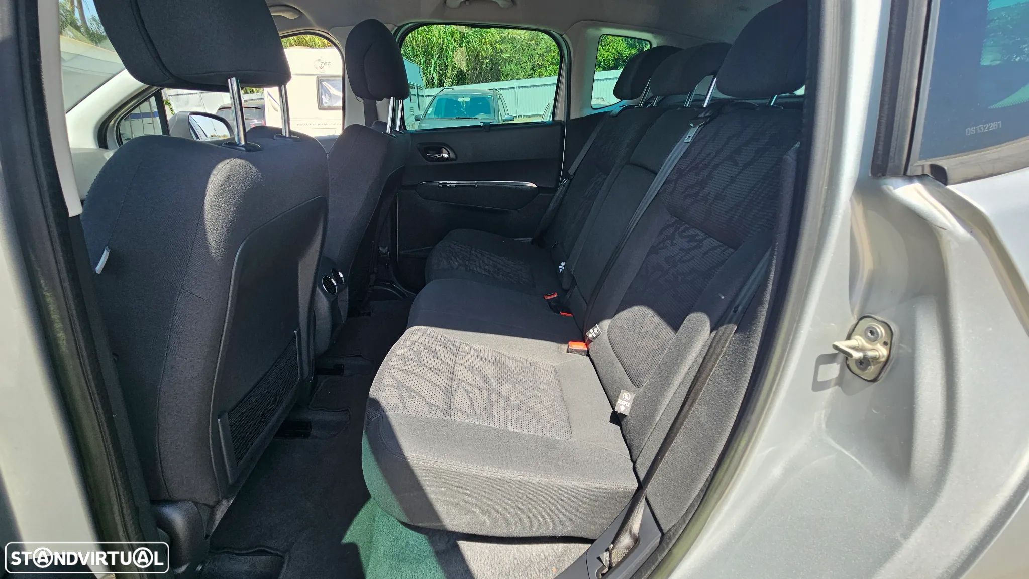 Peugeot 3008 1.6 HDi Executive CMP6 - 25