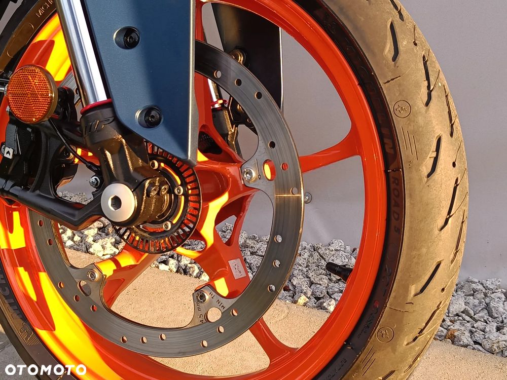 KTM Duke 125 - 21