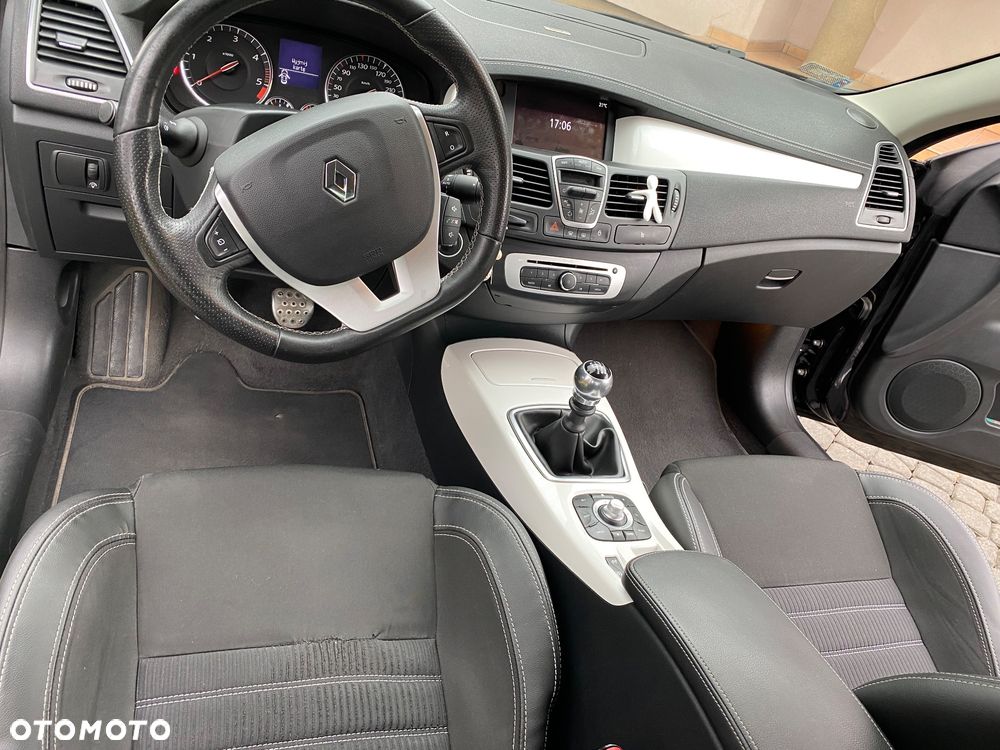 Renault Laguna 1.5 dCi Expression - 12