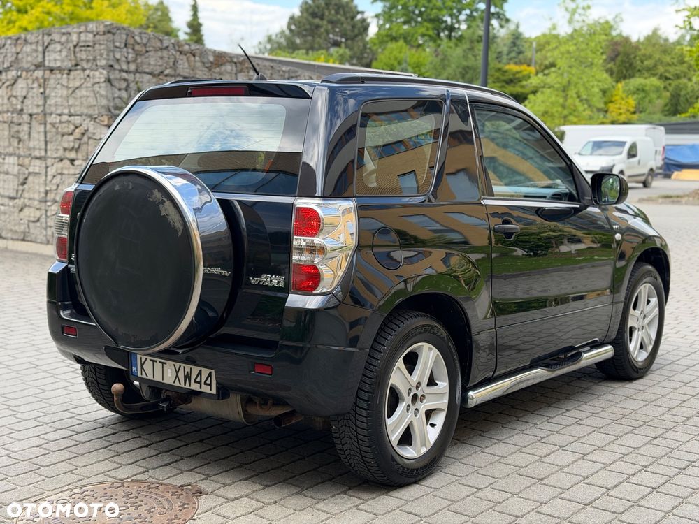 Suzuki Grand Vitara 1.6 - 4