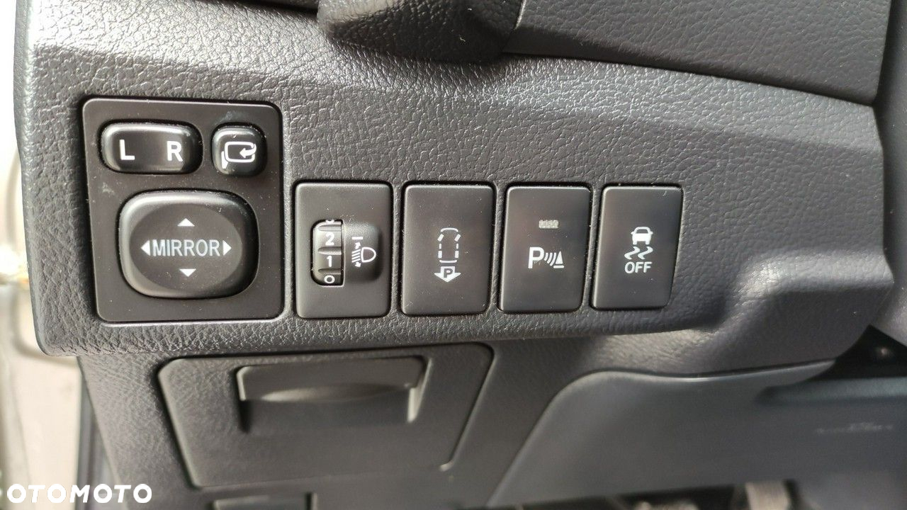 Toyota Auris - 31