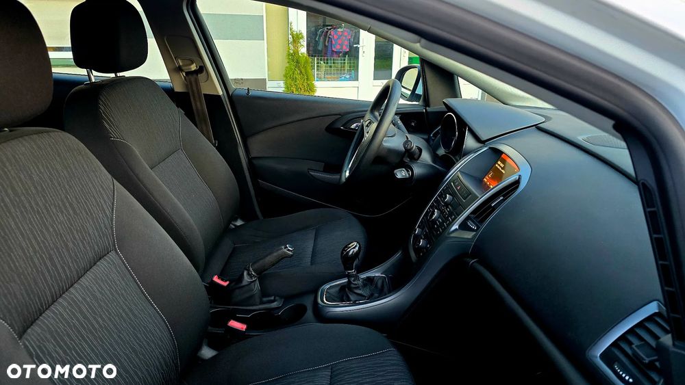 Opel Astra 1.6 Active - 30